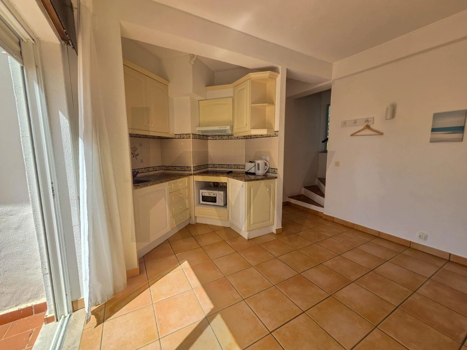 Apartamento T2 para Venda em Porches Foto 11