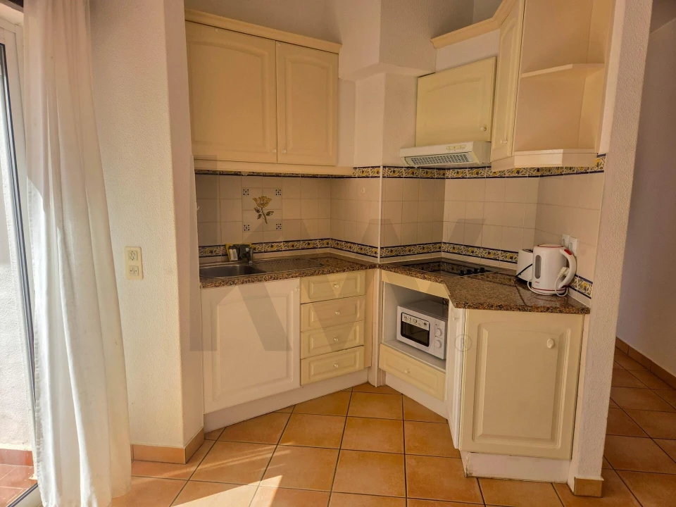 Apartamento T2 para Venda em Porches Foto 12
