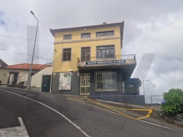 Prédio para Venda em Camacha