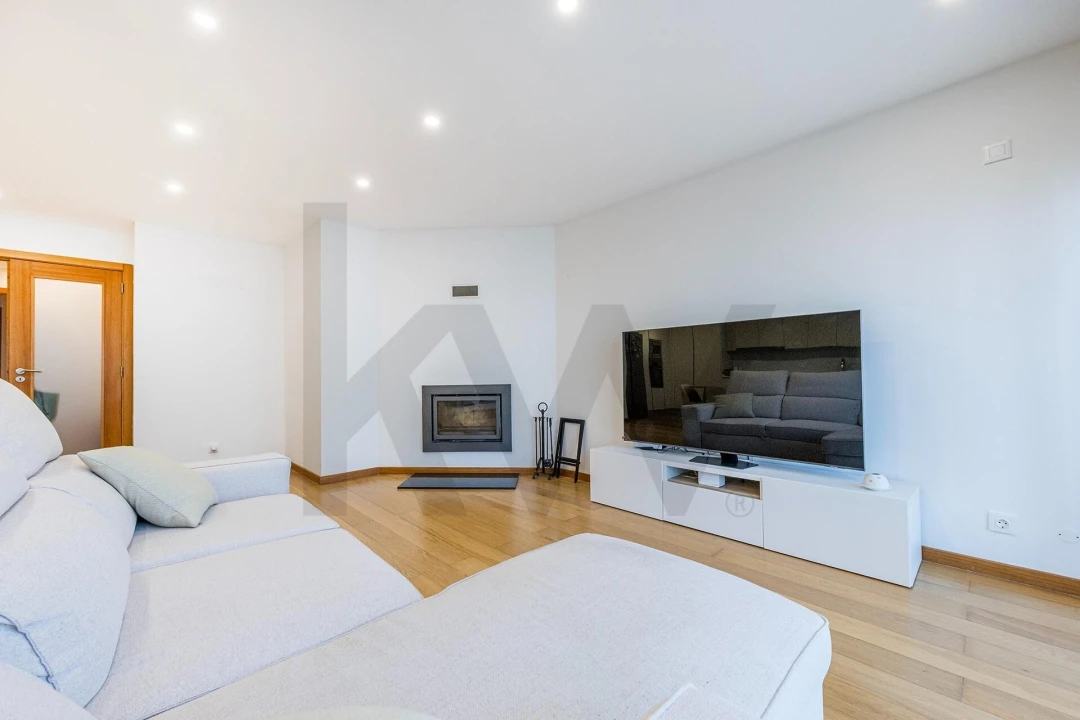 Apartamento T2 para Venda em Mina de Água Foto 9
