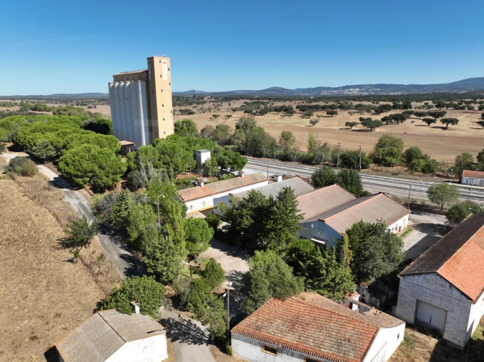 Negócio para Venda em Urra Foto 2
