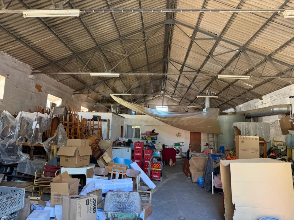 Negócio para Venda em Urra Foto 12