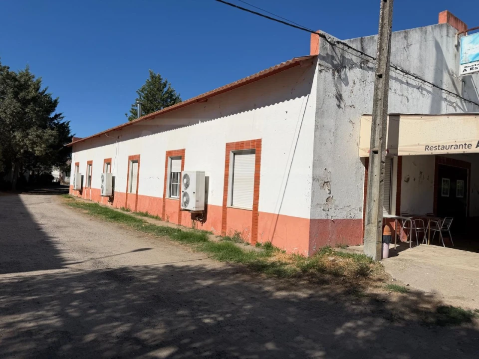Negócio para Venda em Urra Foto 16