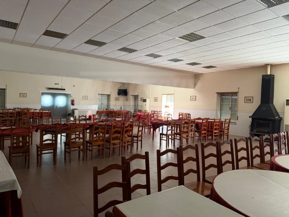 Negócio para Venda em Urra Foto 23