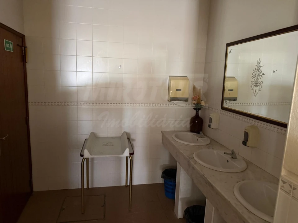 Negócio para Venda em Urra Foto 24
