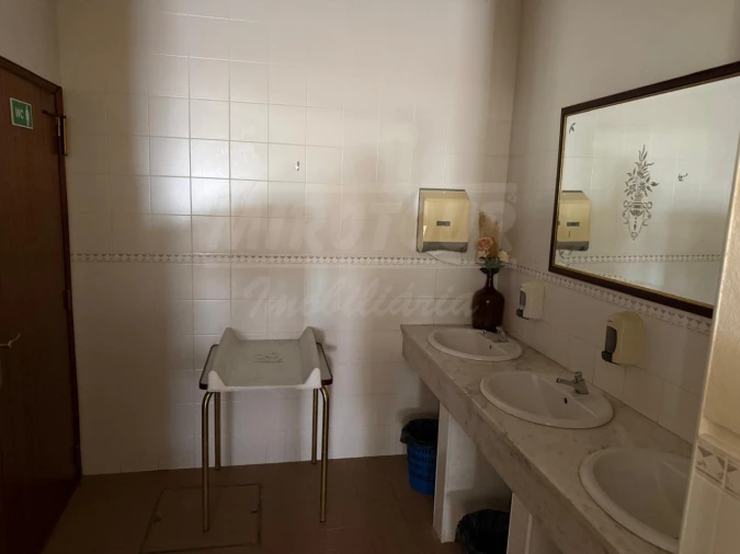 Negócio para Venda em Urra Foto 24