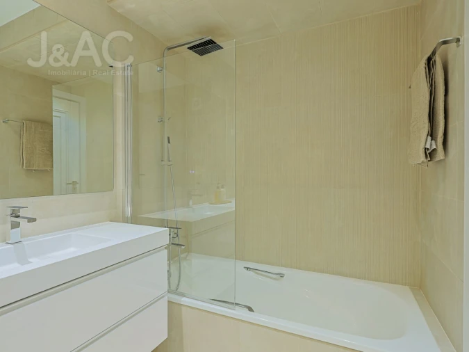 Apartamento T3 para Arrendamento em Carcavelos e Parede Foto 19
