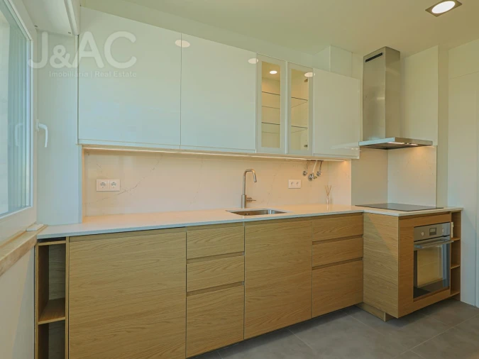 Apartamento T3 para Arrendamento em Carcavelos e Parede Foto 11