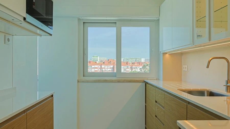 Apartamento T3 para Arrendamento em Carcavelos e Parede