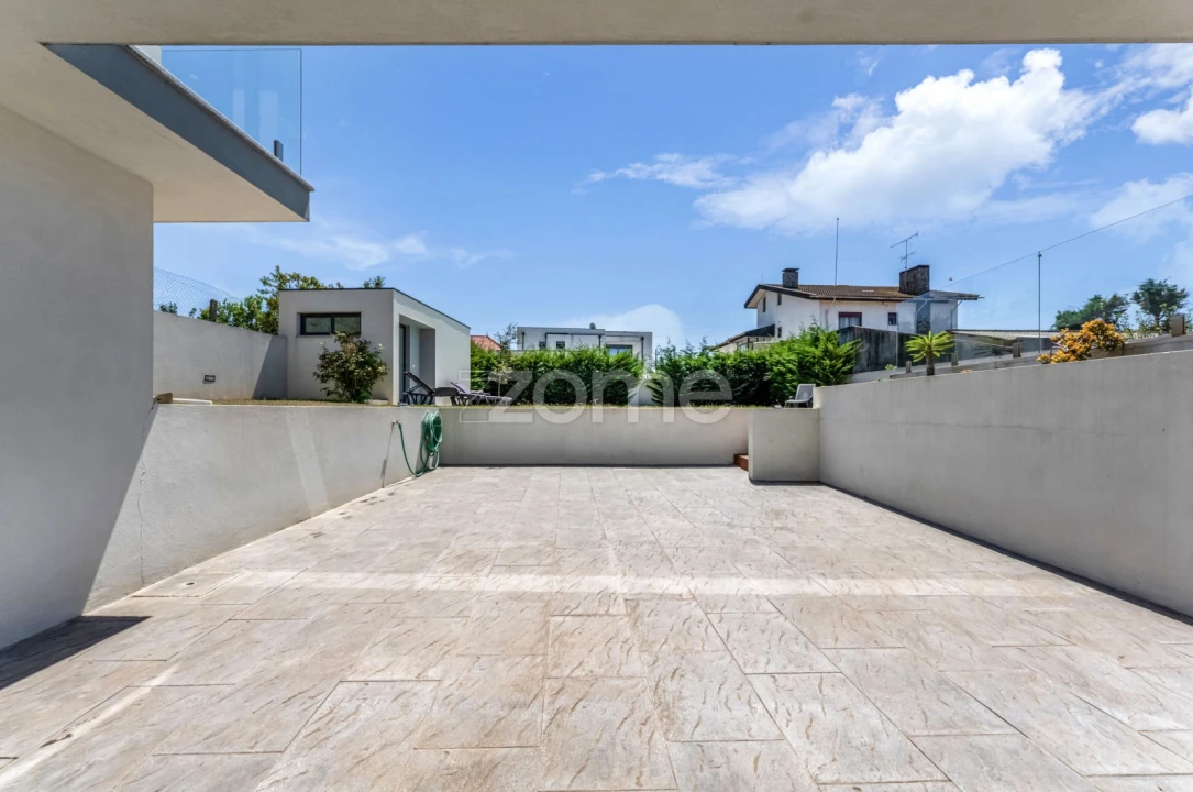 Moradia T4 para Venda em Ovar, São João, Arada e São Vicente de Pereira Jusã Foto 31
