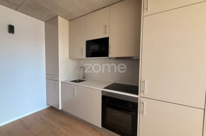 Apartamento T1 para Venda em São Mamede de Infesta e Senhora da Hora