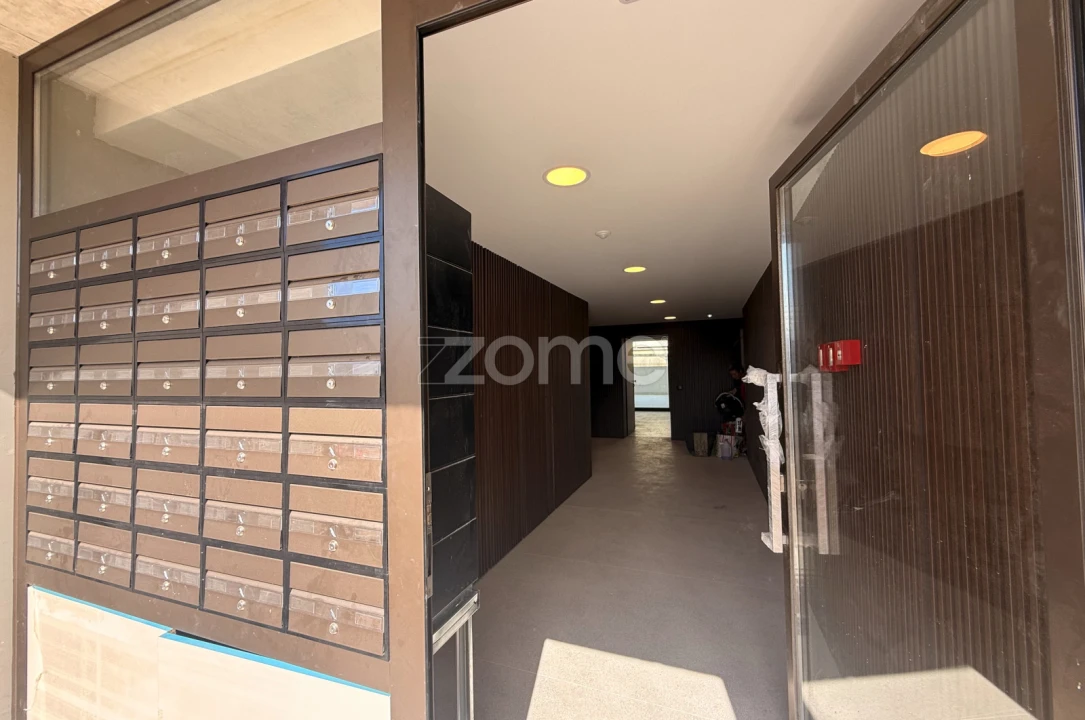 Apartamento T1 para Venda em São Mamede de Infesta e Senhora da Hora Foto 2