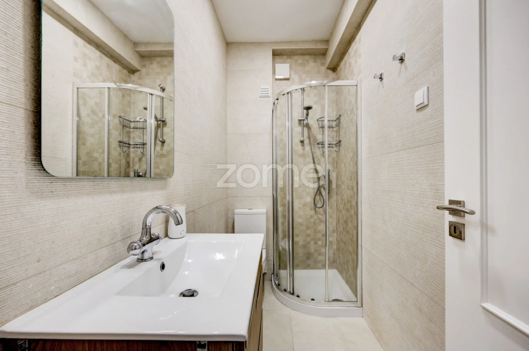 Apartamento T3 para Venda em Rio de Mouro Foto 55