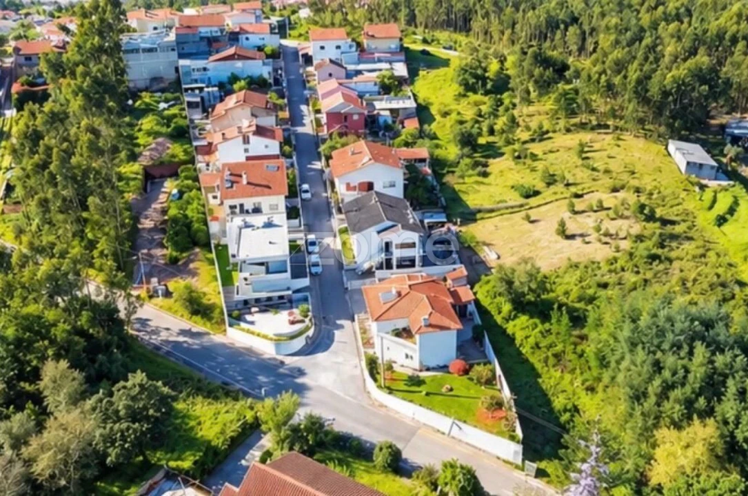 Terreno para Venda em Eiras e São Paulo de Frades Foto 13
