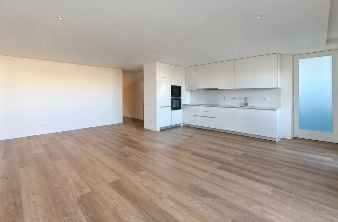 Apartamento T3 para Arrendamento em Póvoa de Varzim, Beiriz e Argivai Foto 3