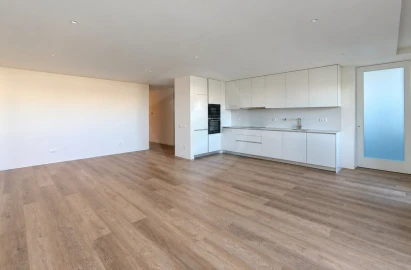 Apartamento T3 para Arrendamento em Póvoa de Varzim, Beiriz e Argivai
