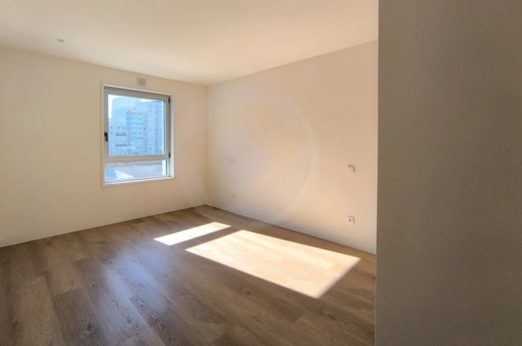 Apartamento T3 para Arrendamento em Póvoa de Varzim, Beiriz e Argivai Foto 6