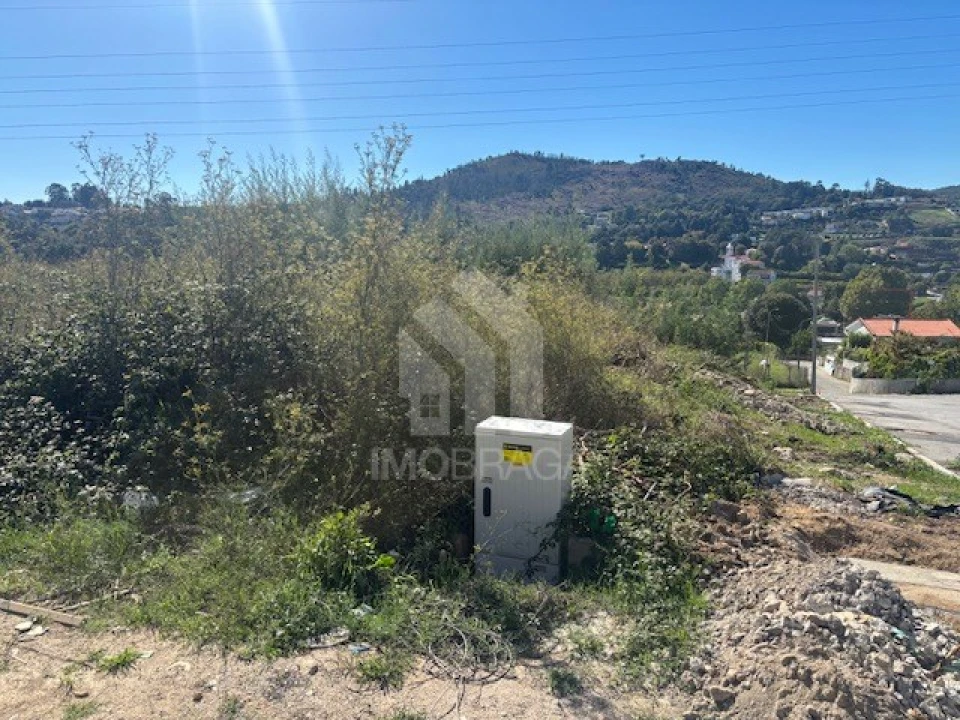 Terreno para Venda em Ferreiros e Gondizalves Foto 7