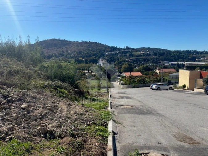 Terreno para Venda em Ferreiros e Gondizalves Foto 6