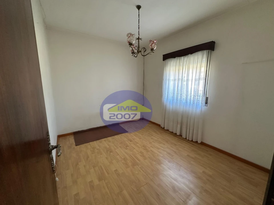 Moradia T3 para Venda em Fiães Foto 17