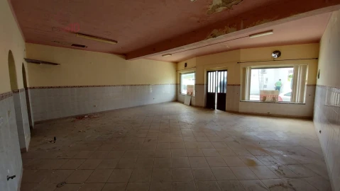 Loja para Venda em Aljustrel e Rio de Moinhos