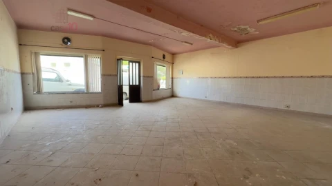 Loja para Venda em Aljustrel e Rio de Moinhos