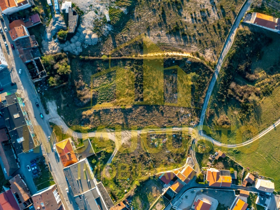 Terreno para Venda em Guarda Foto 2