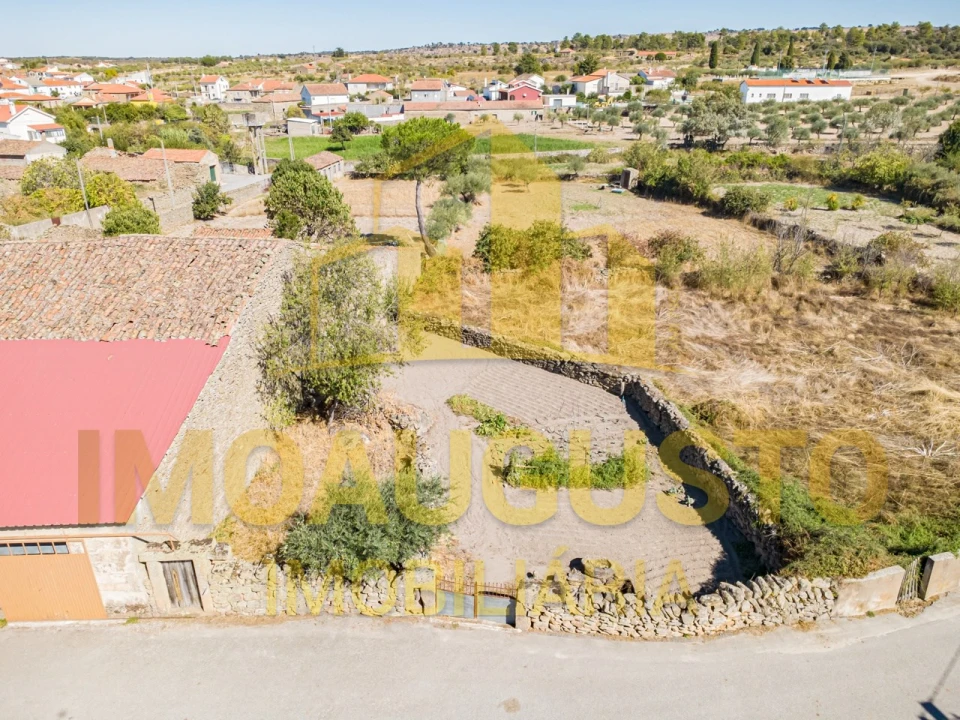 Moradia T3 para Venda em Algodres, Vale de Afonsinho e Vilar de Amargo Foto 26
