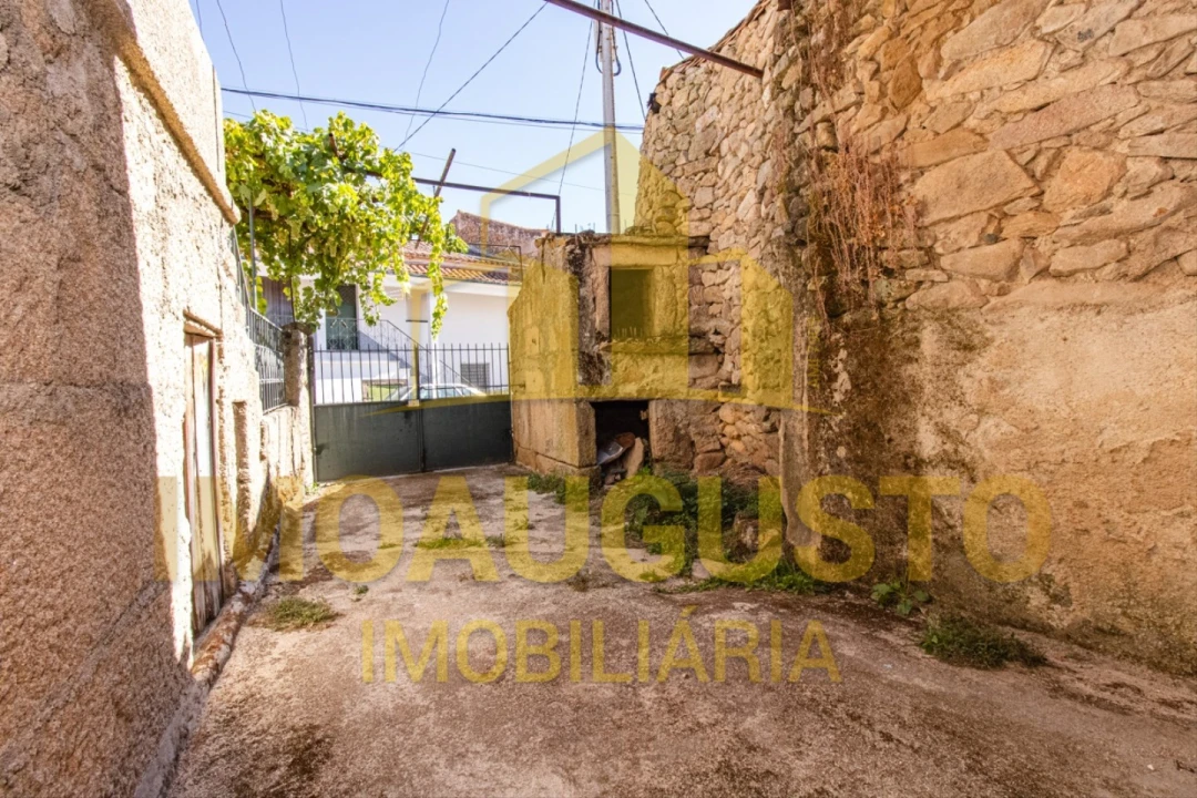 Moradia T3 para Venda em Algodres, Vale de Afonsinho e Vilar de Amargo Foto 18