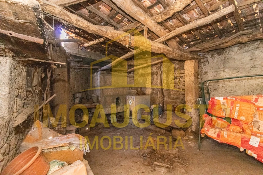 Moradia T3 para Venda em Algodres, Vale de Afonsinho e Vilar de Amargo Foto 21
