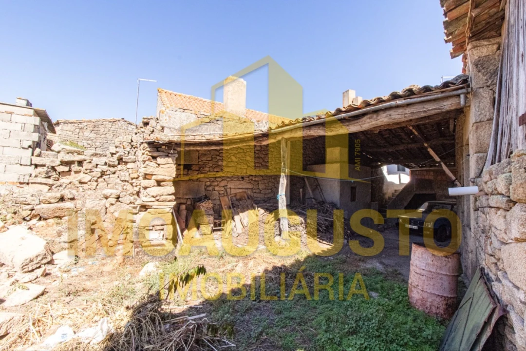 Moradia T3 para Venda em Algodres, Vale de Afonsinho e Vilar de Amargo Foto 22