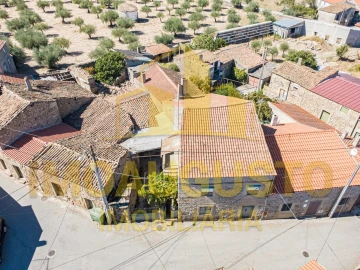 Moradia T3 para Venda em Algodres, Vale de Afonsinho e Vilar de Amargo