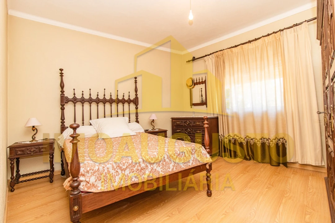 Apartamento T3 para Venda em Guarda Foto 11