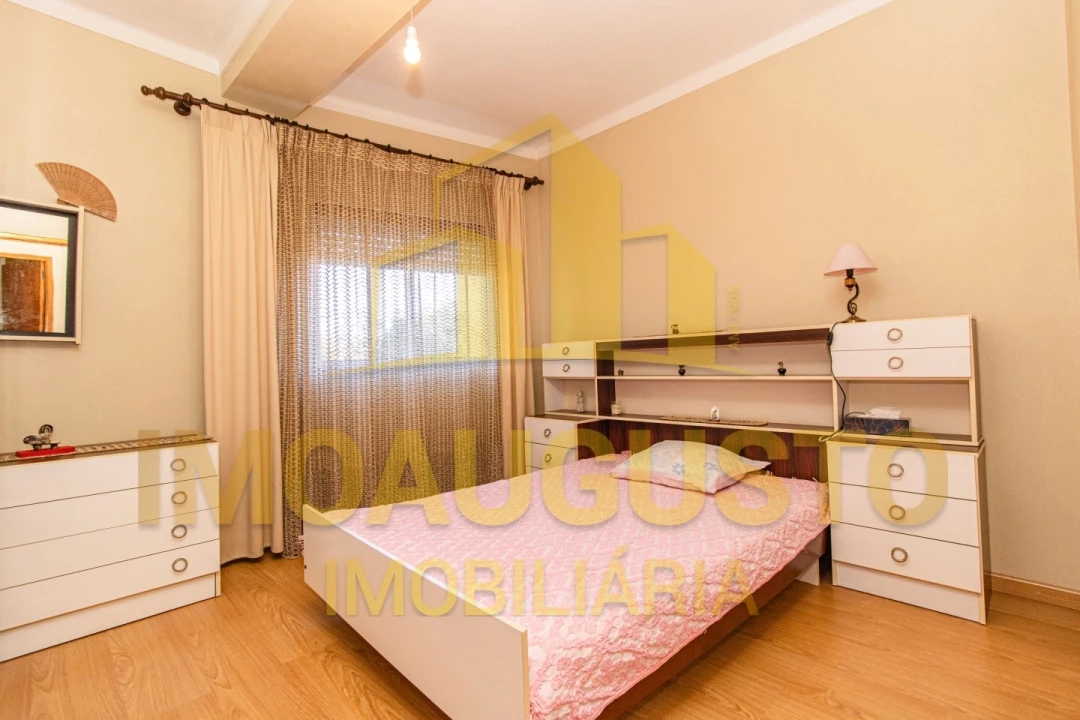 Apartamento T3 para Venda em Guarda Foto 13