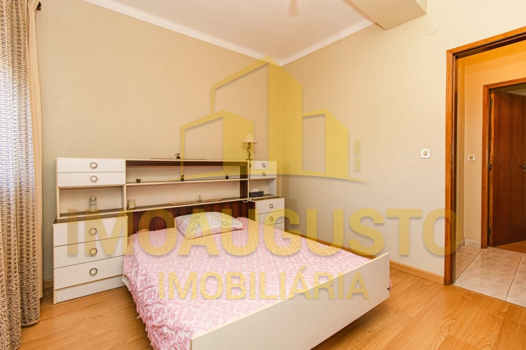 Apartamento T3 para Venda em Guarda Foto 14