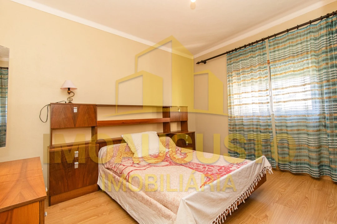 Apartamento T3 para Venda em Guarda Foto 15