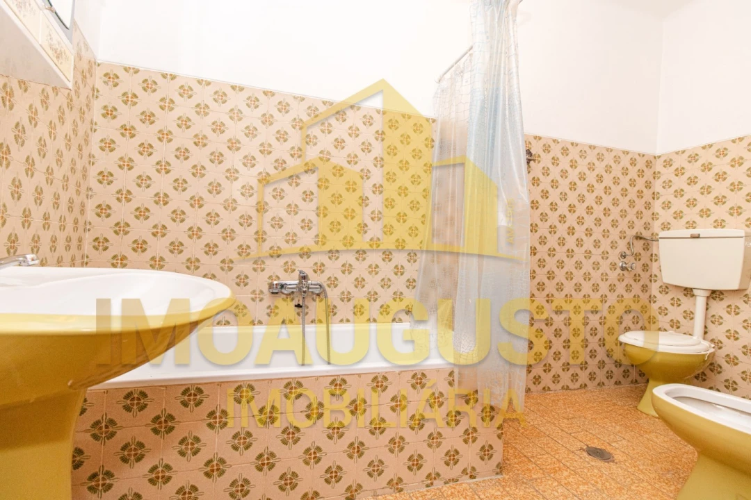Apartamento T3 para Venda em Guarda Foto 17