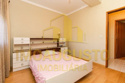 Apartamento T3 para Venda em Guarda