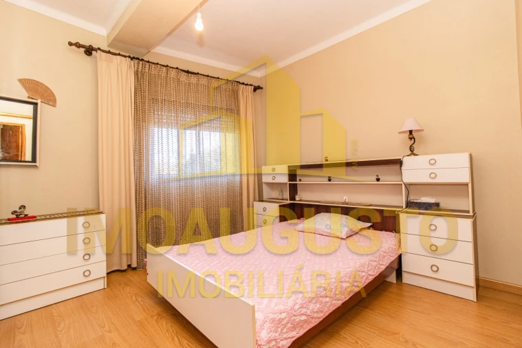 Apartamento T3 para Venda em Guarda Foto 13