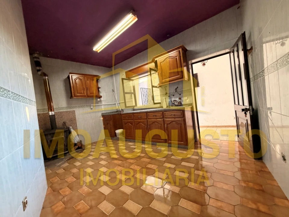 Moradia T3 para Venda em Açores e Velosa Foto 1