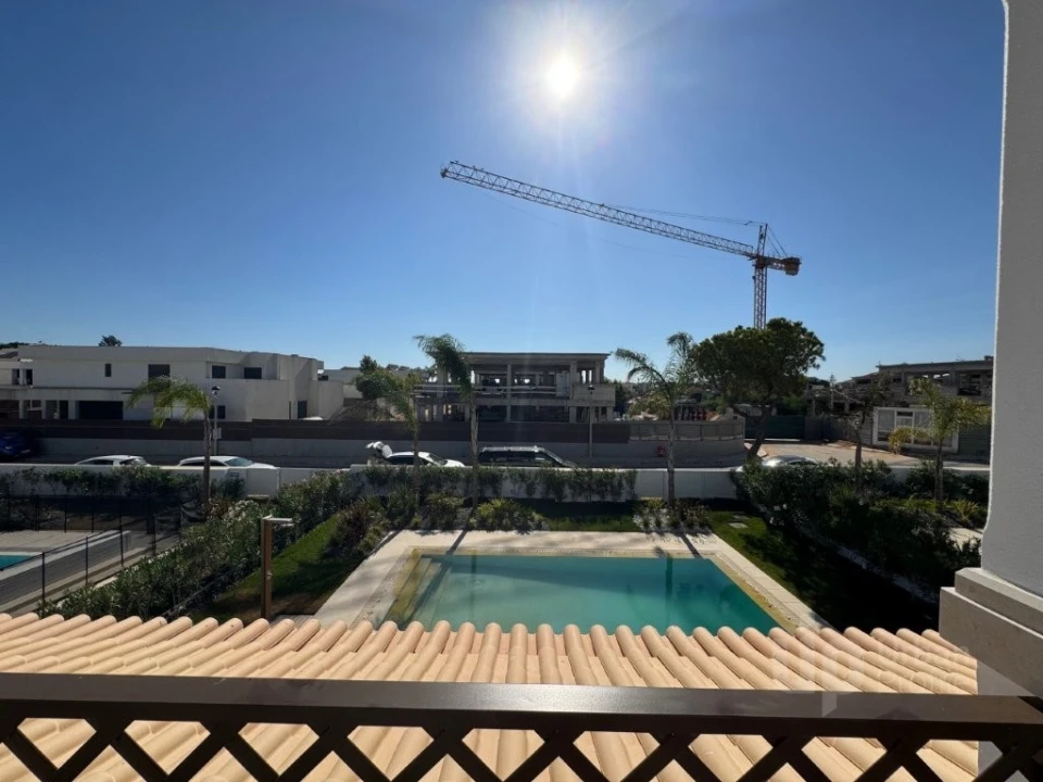 Moradia T4 para Venda em Albufeira e Olhos de Água Foto 25