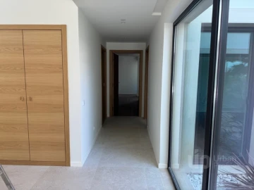 Moradia T4 para Venda em Albufeira e Olhos de Água
