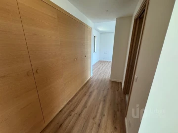 Moradia T4 para Venda em Albufeira e Olhos de Água