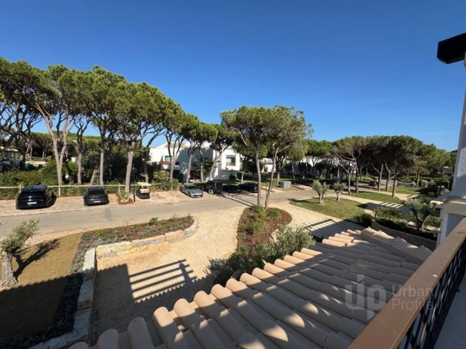 Moradia T4 para Venda em Albufeira e Olhos de Água Foto 28