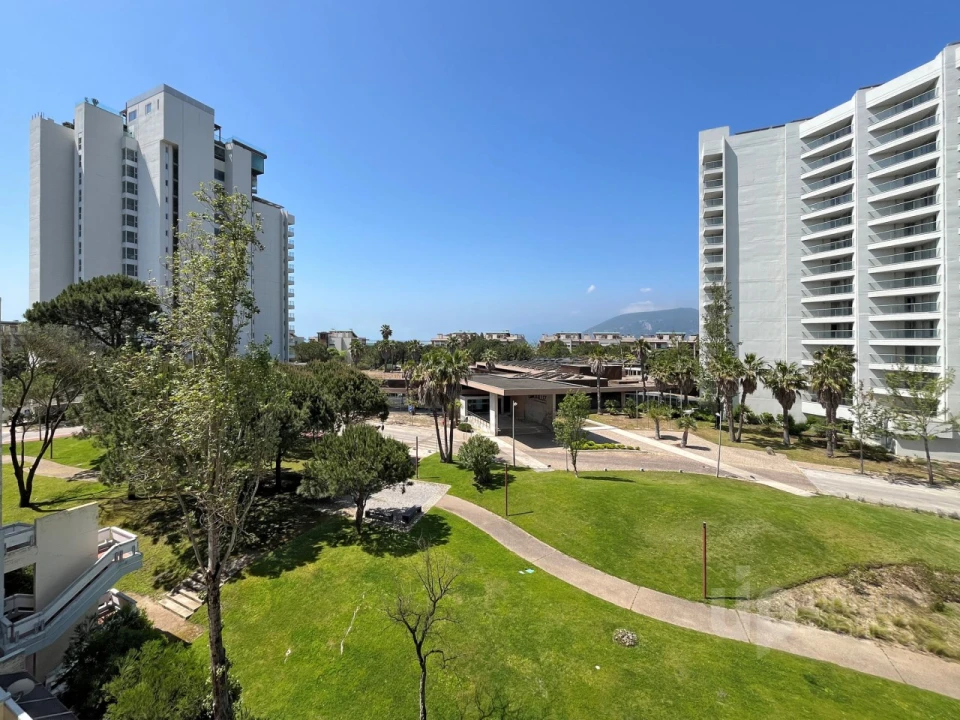 Apartamento T2 para Venda em Carvalhal Foto 1