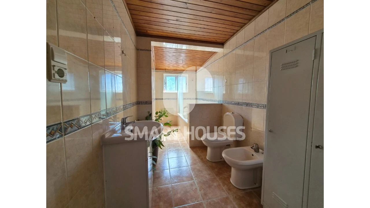 Apartamento T2 para Venda em Arganil Foto 19