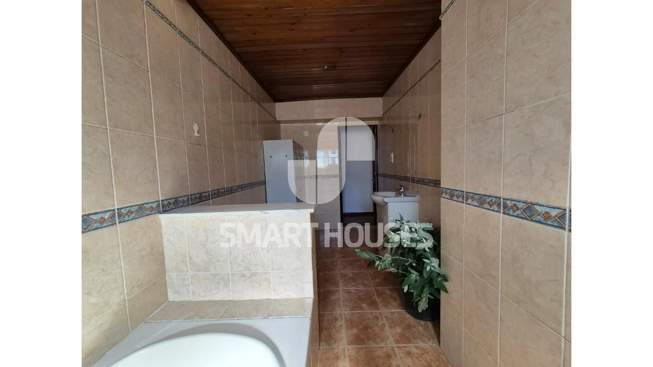 Apartamento T2 para Venda em Arganil Foto 20