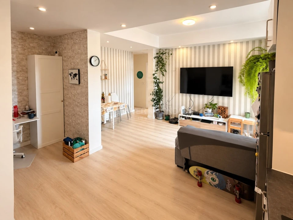 Apartamento T2 para Venda em Costa da Caparica Foto 4
