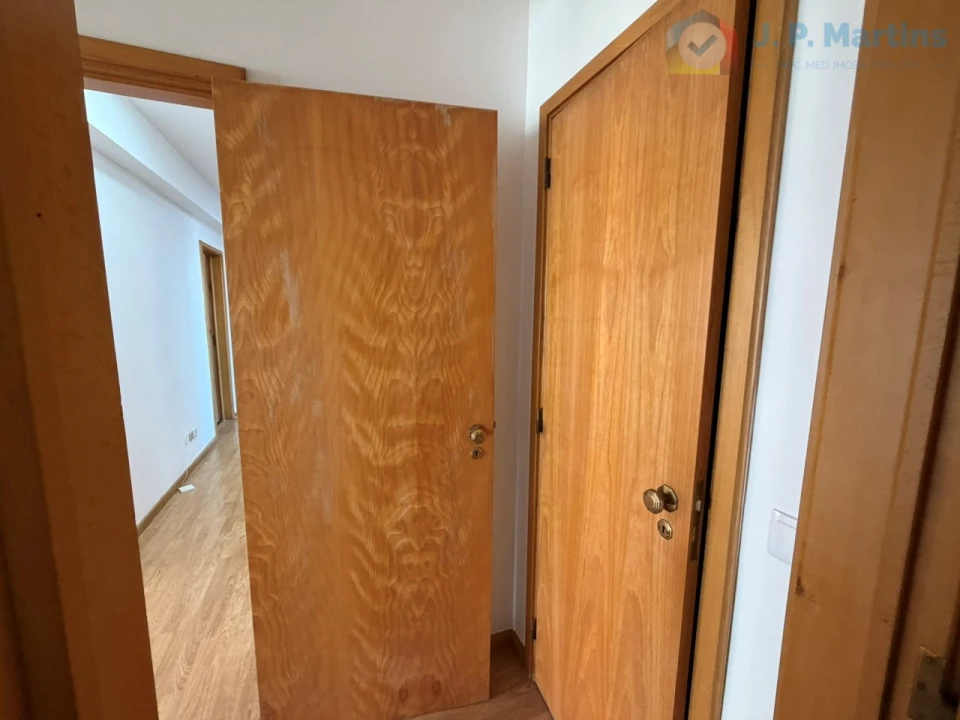 Apartamento T3 para Venda em Alfragide Foto 26