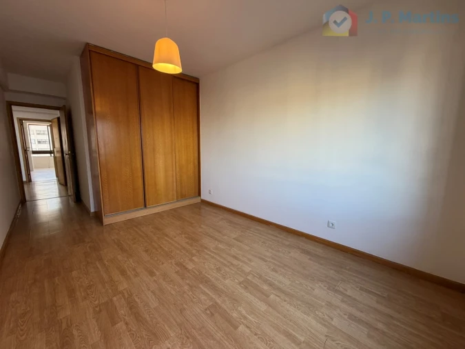 Apartamento T3 para Venda em Alfragide Foto 29